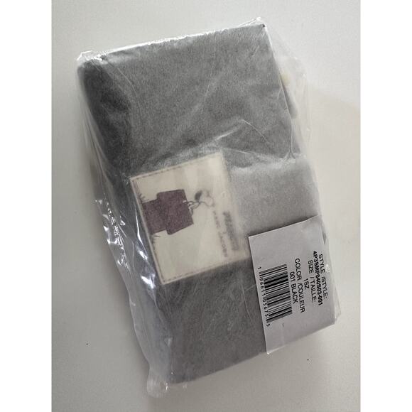 $250 Marc Jacobs Wallet Peanuts Snoopy Collection Unisex New with tags - Picture 4 of 9